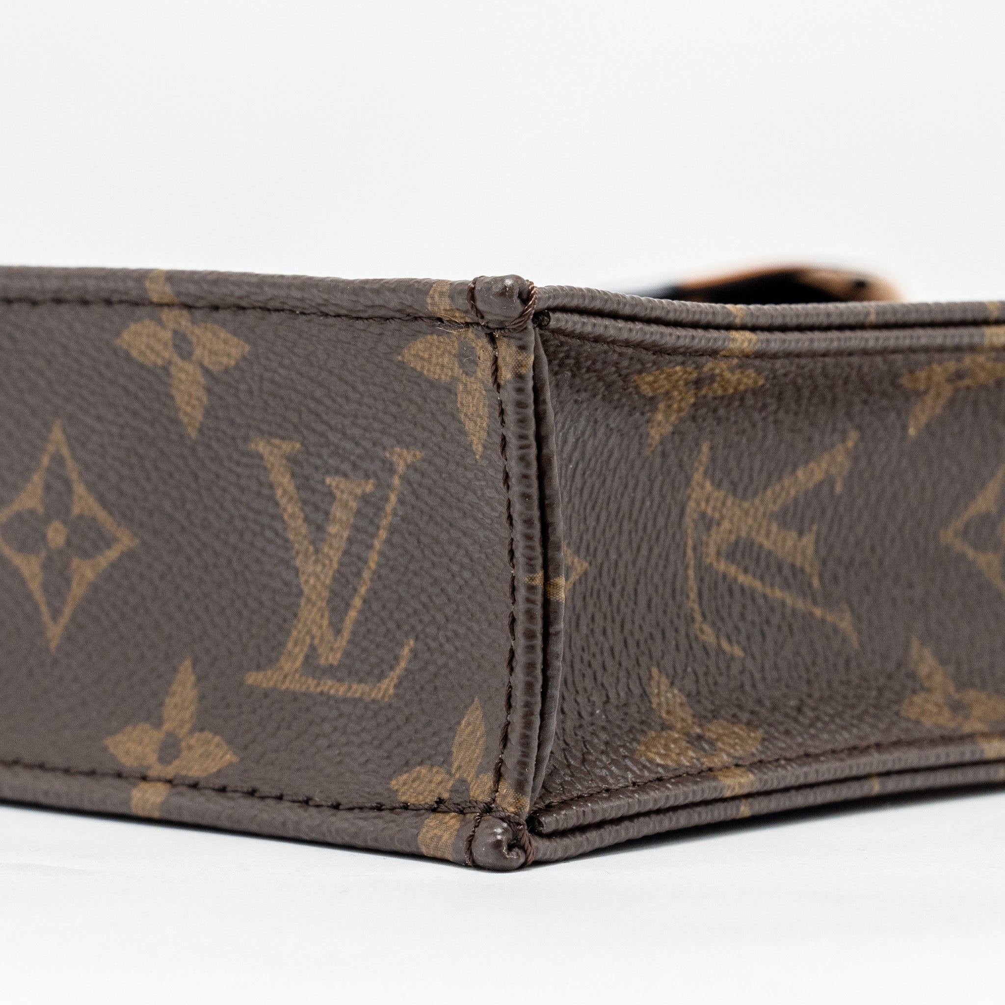 louis-vuitton-petit-sac-plat-monogram-canvas-ghw-copy