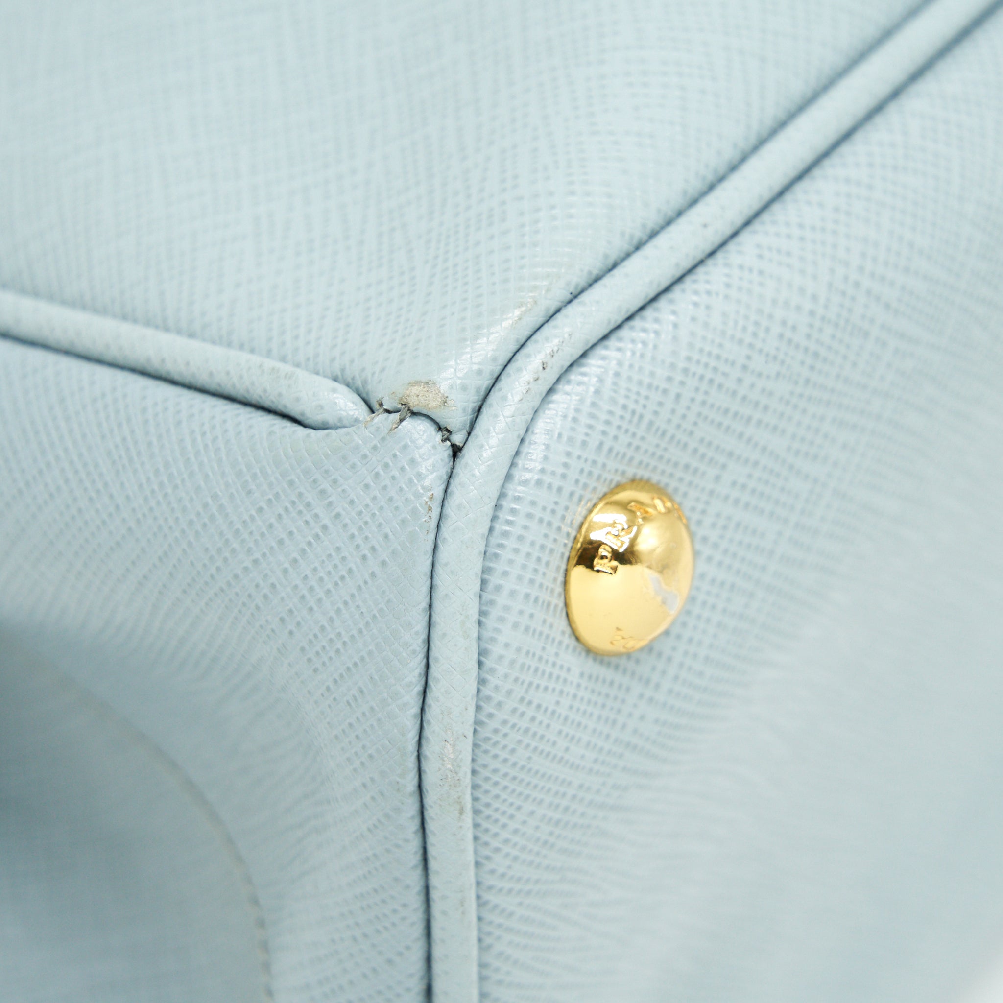 prada-saffiano-leather-tote-bag-light-blue-ghw