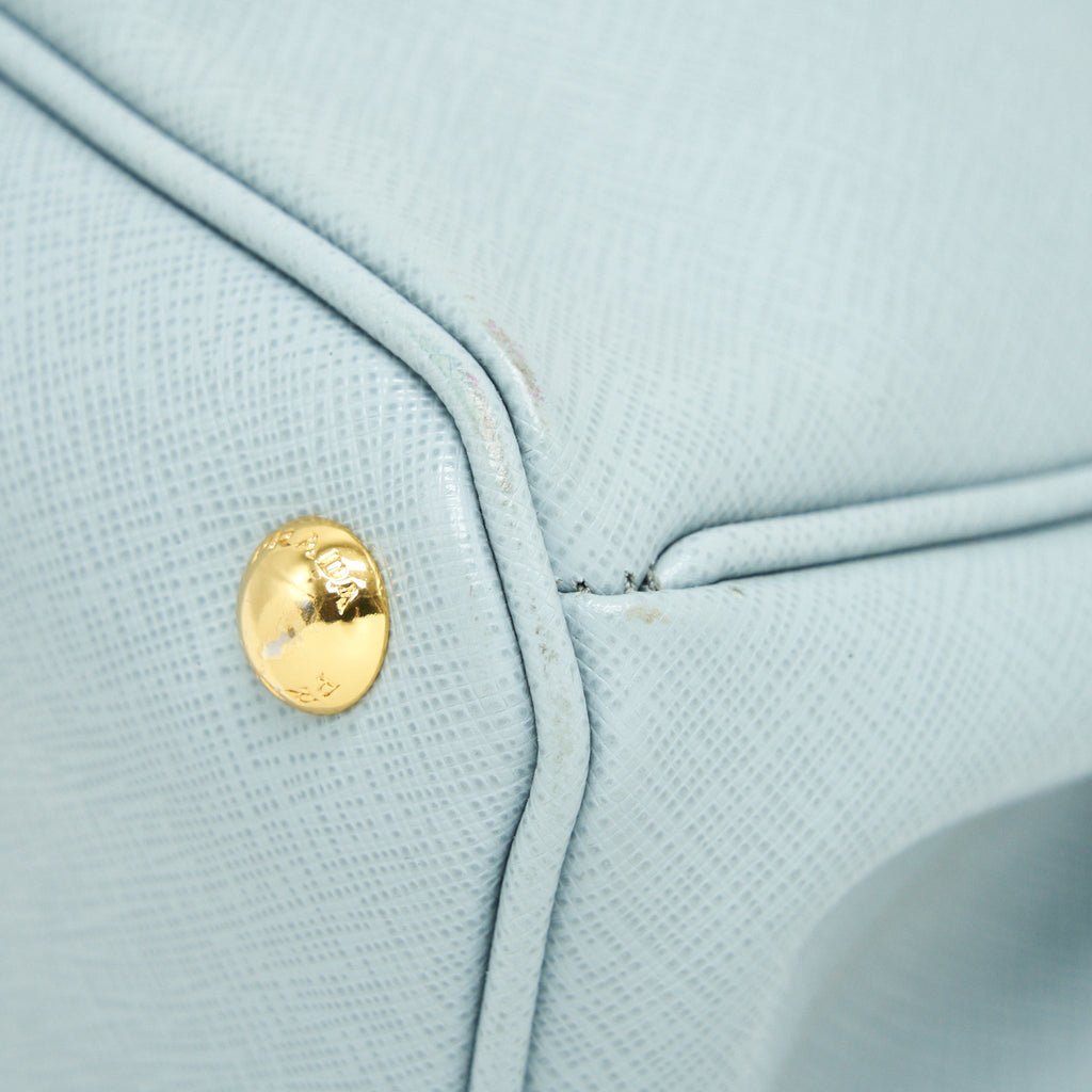 prada-saffiano-leather-tote-bag-light-blue-ghw