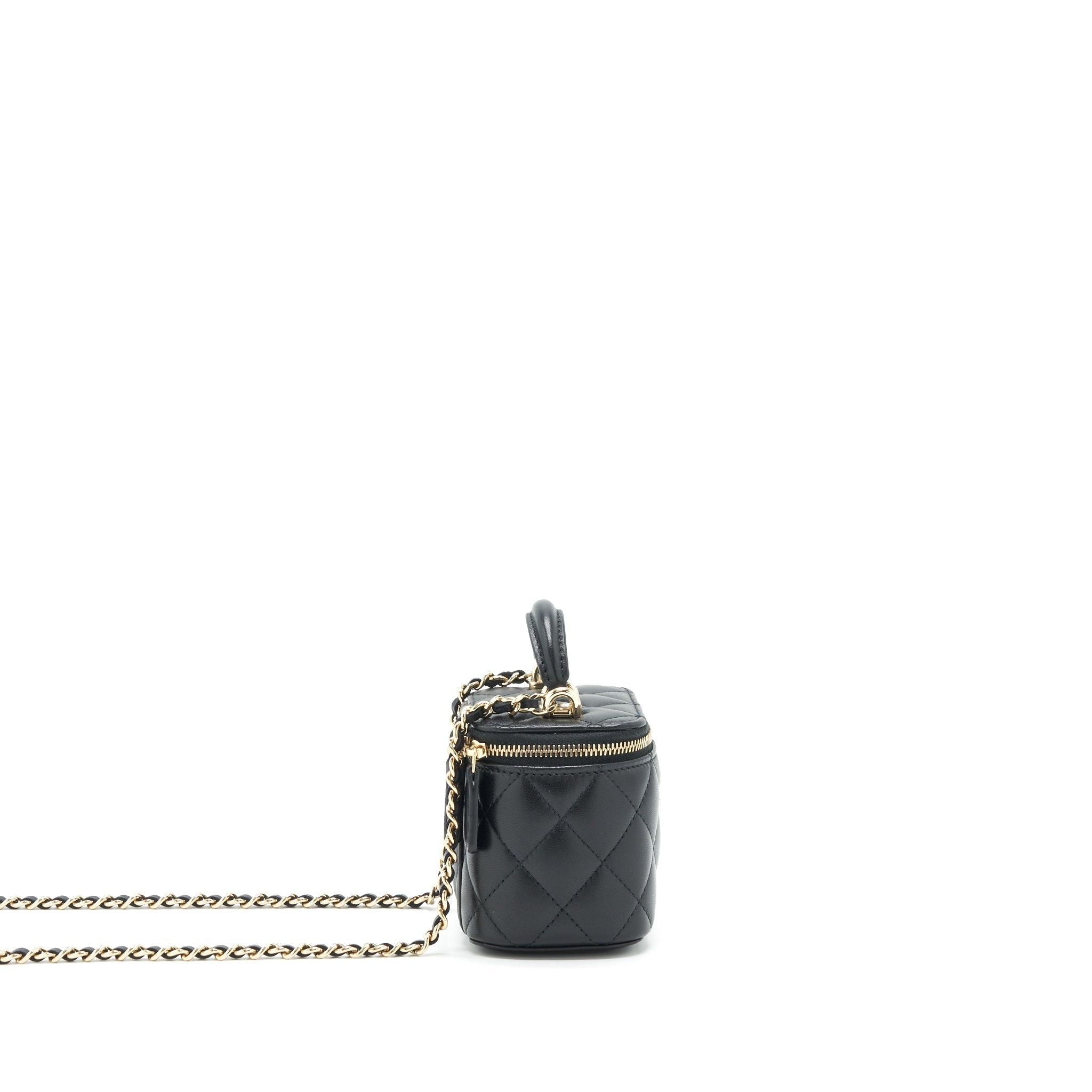 chanel-21p-top-handle-mini-vanity-with-chain-with-mirror-inside-lambskin-black-lghw