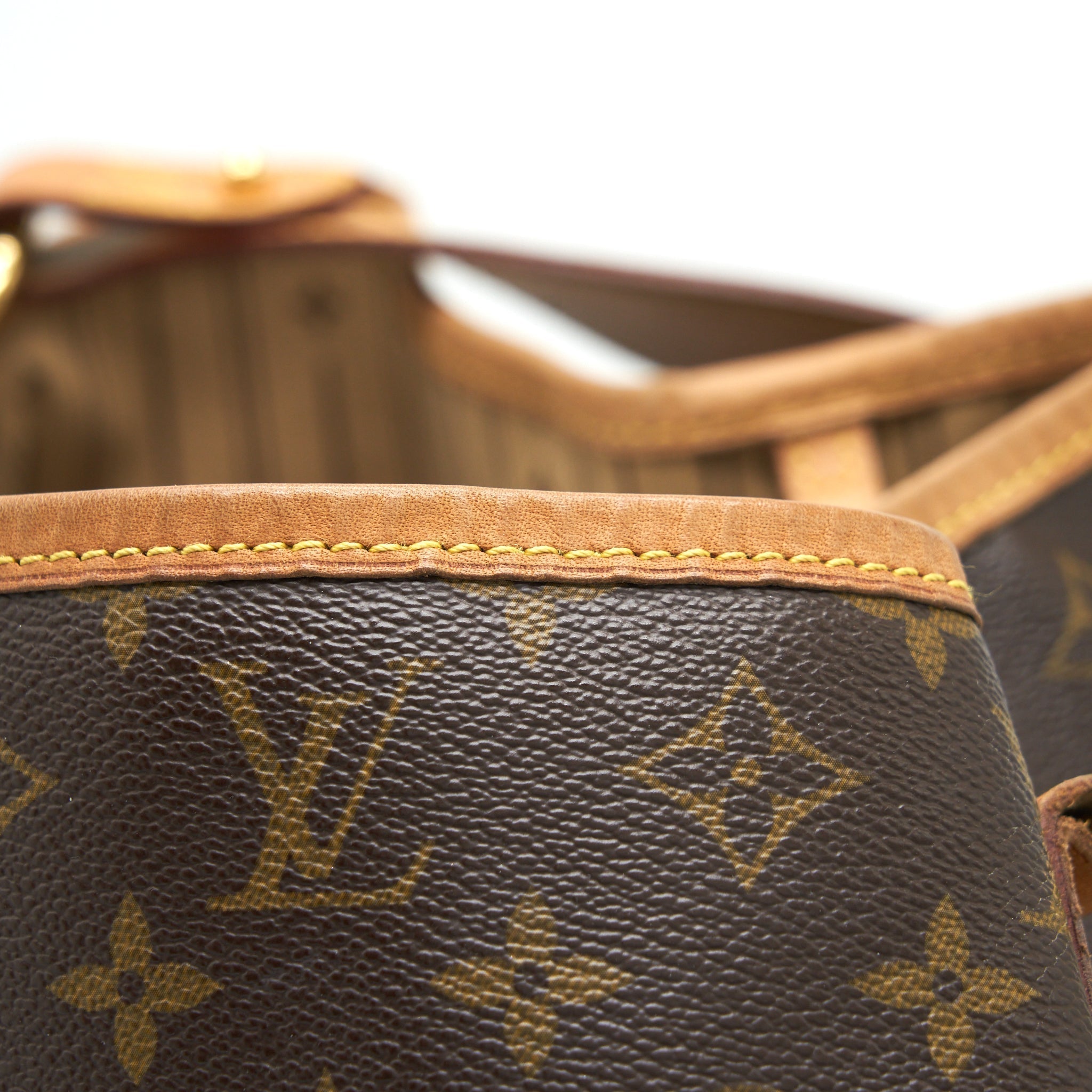 louis-vuitton-large-tote-bag-monogram-canvas-ghw