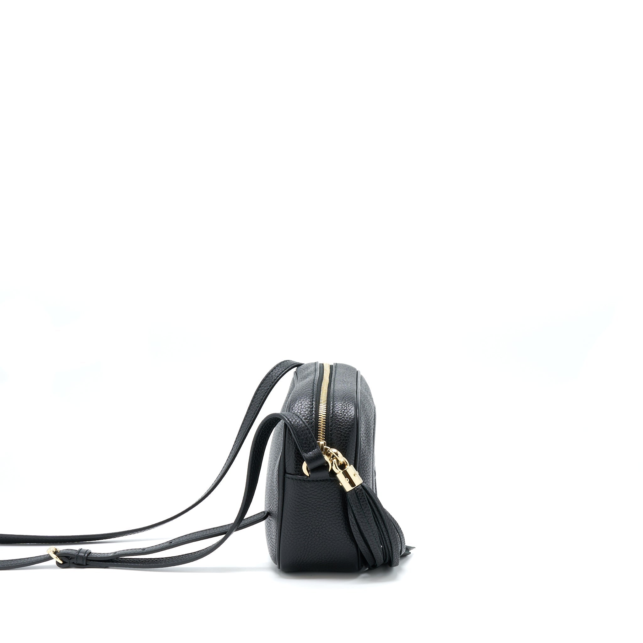 gucci-soho-camera-disco-bag-calfskin-black-ghw