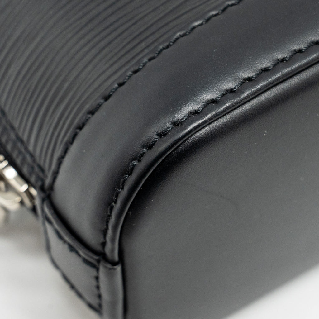 louis-vuitton-alma-nano-epi-black-ghw