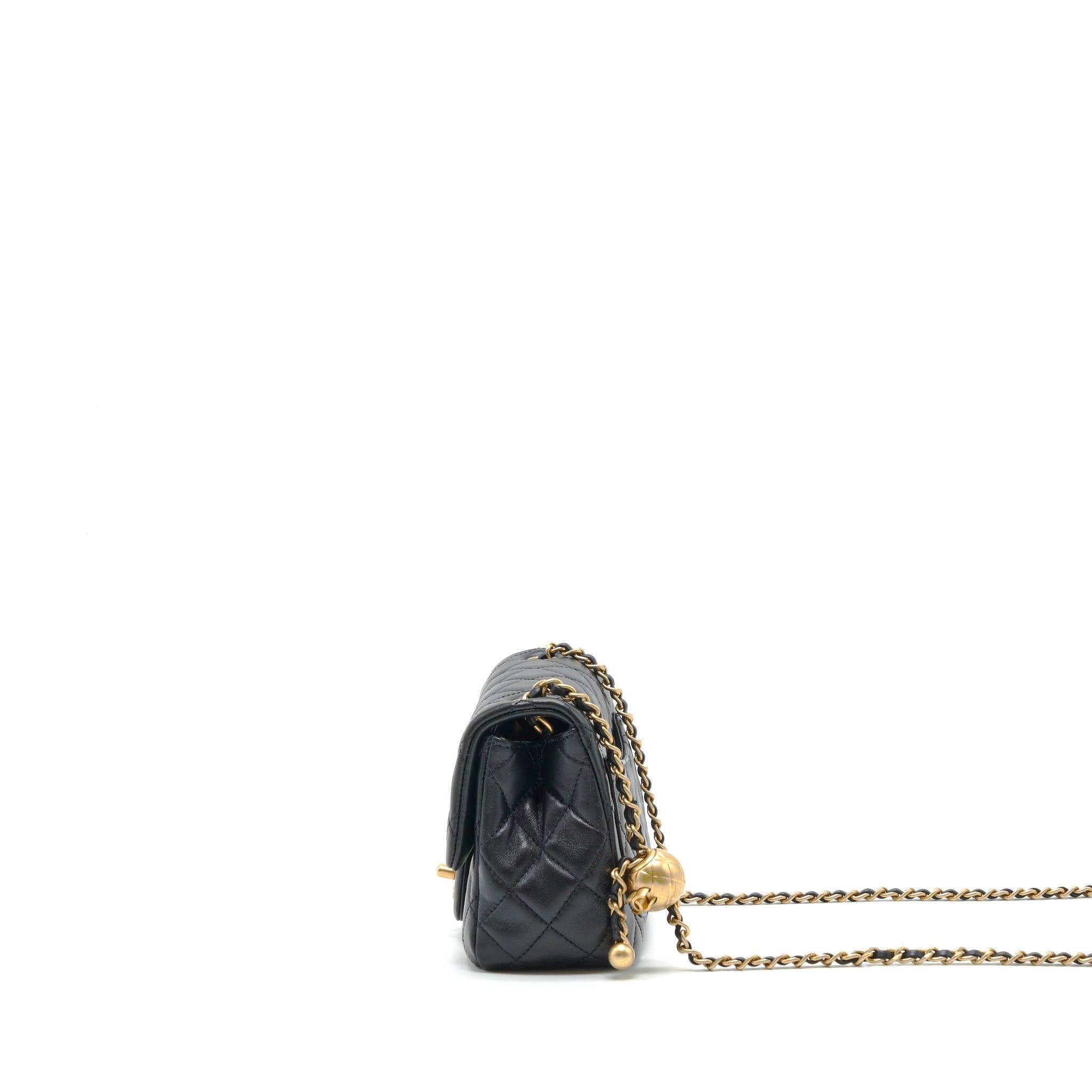 chanel-mini-square-pearl-crush-lambskin-black-ghw