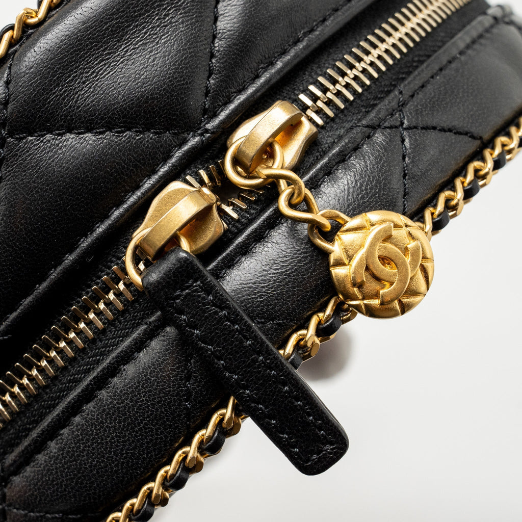 chanel-round-vanity-with-chain-lambskin-black-ghw-microchip-1