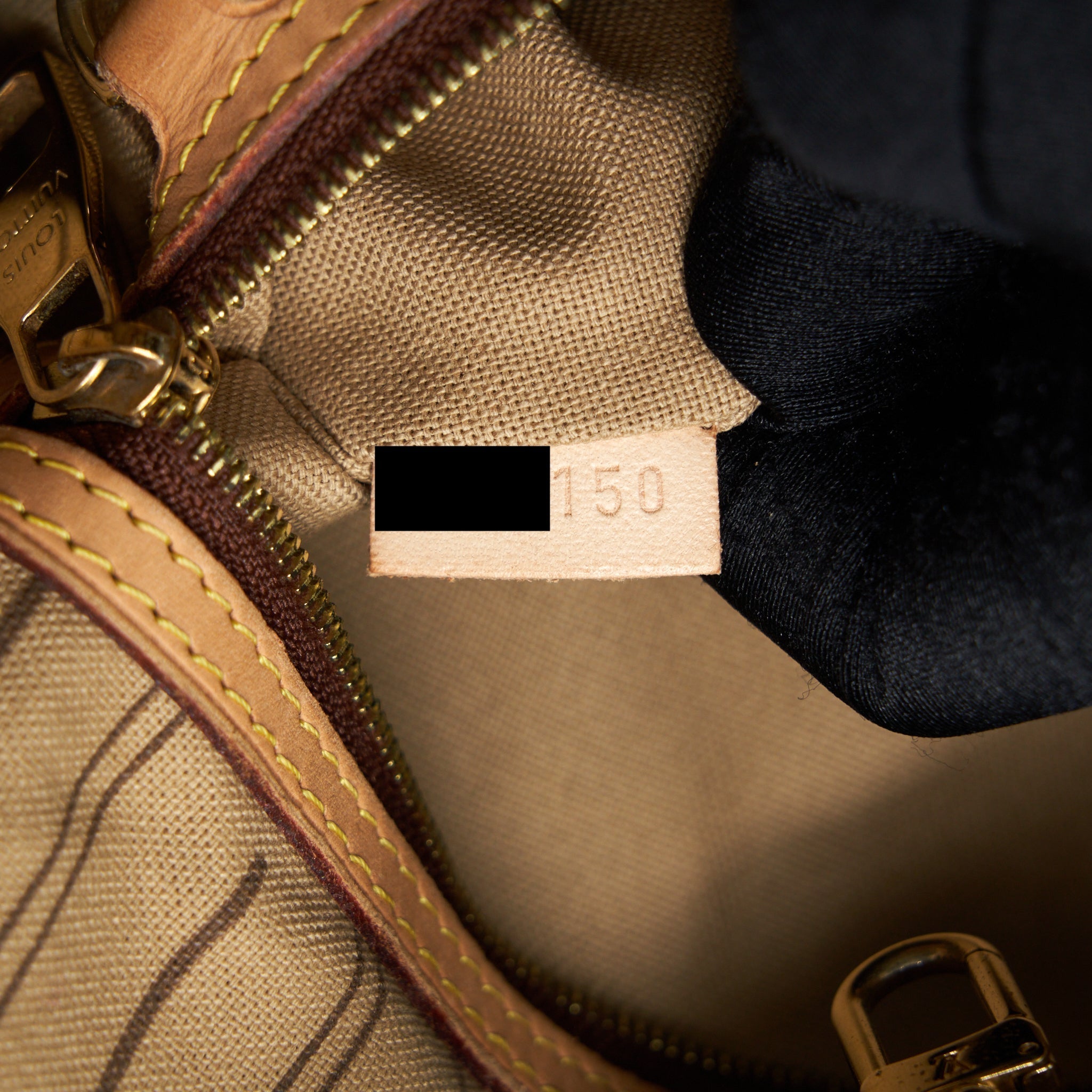 louis-vuitton-large-tote-bag-monogram-canvas-ghw