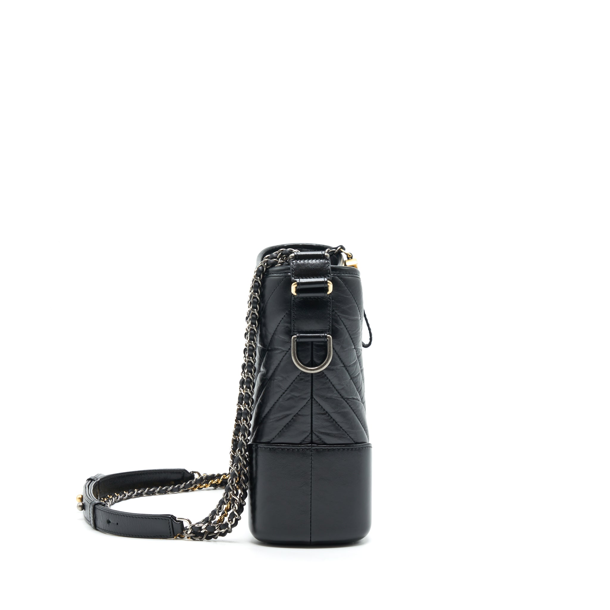 chanel-large-gabrielle-hobo-bag-chevron-calfskin-black-with-gold-sliver-hardware