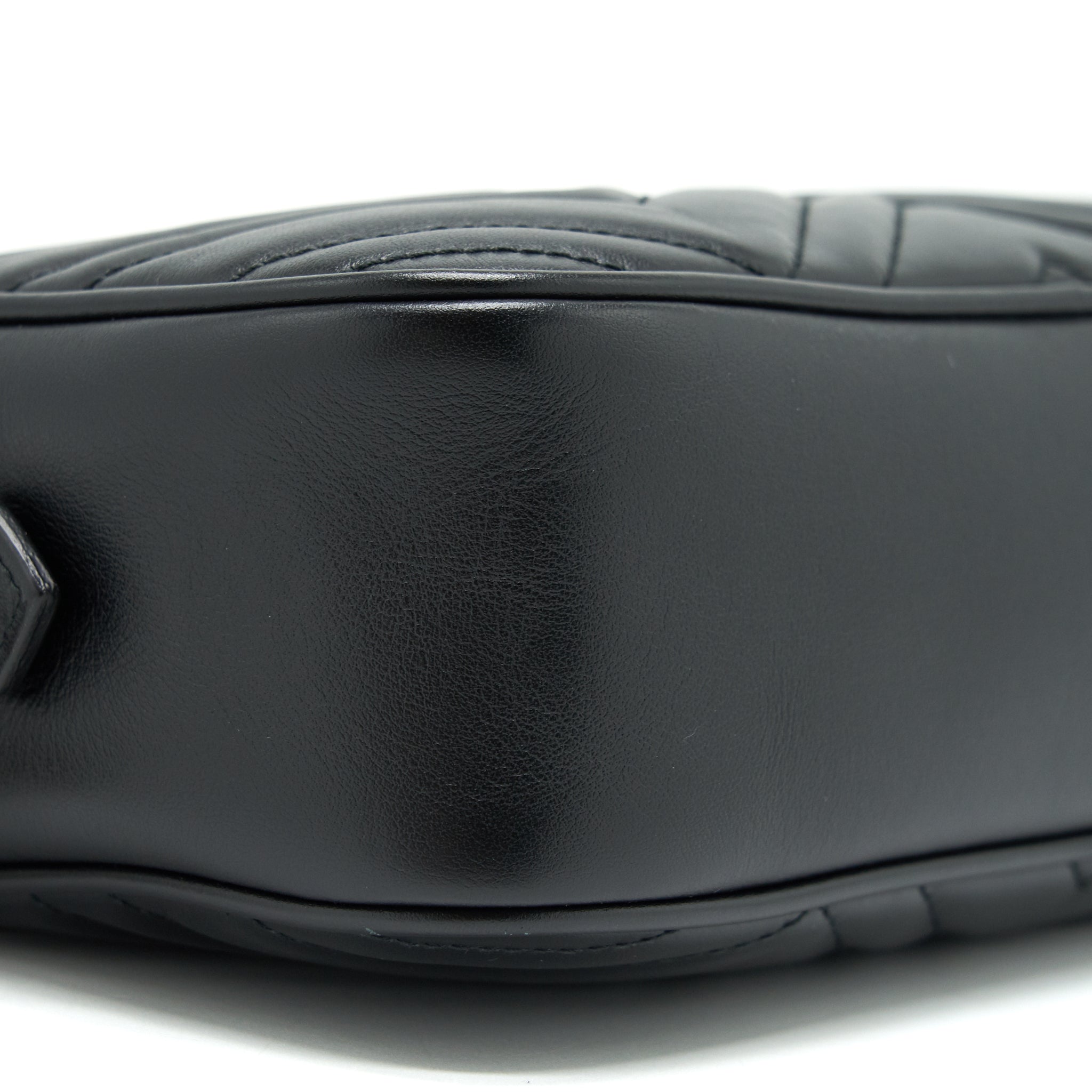 gucci-gg-marmont-small-camera-bag-black