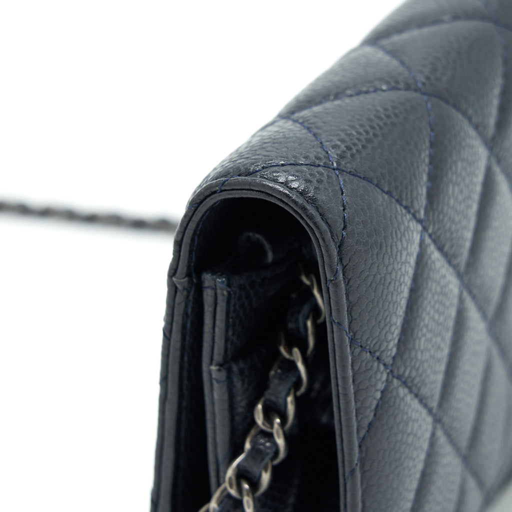 chanel-classic-wallet-on-chain-caviar-navy-ruthenium-hardware