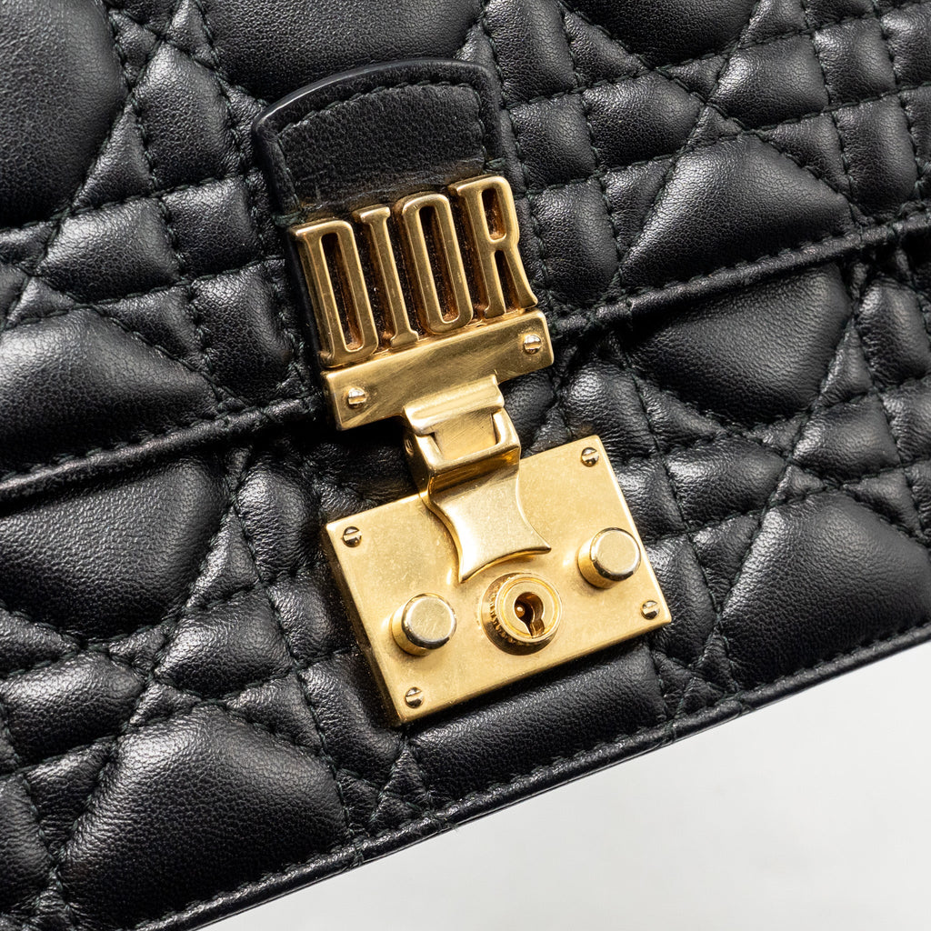 dior-dioraddict-wallet-on-chain-cannage-leather-black-ghw