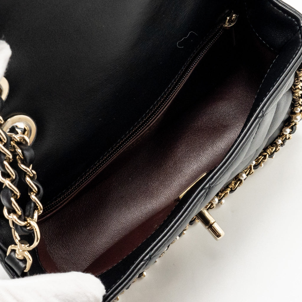 chanel-pearl-detailed-edge-mini-flap-bag-lambskin-black-lghw-microchip