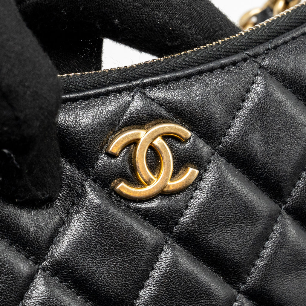 chanel-large-quilted-hobo-bag-shiny-crumpled-lambskin-black-ghw-microchip