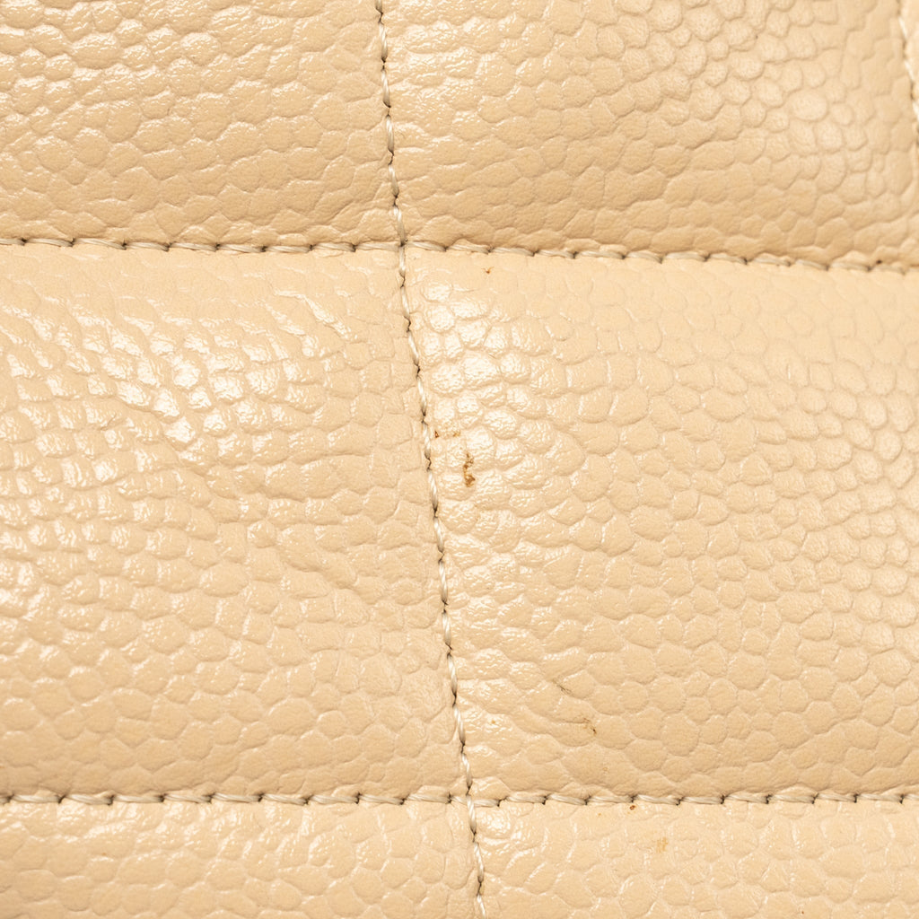 chanel-vintage-medallion-tote-bag-caviar-beige-ghw-1