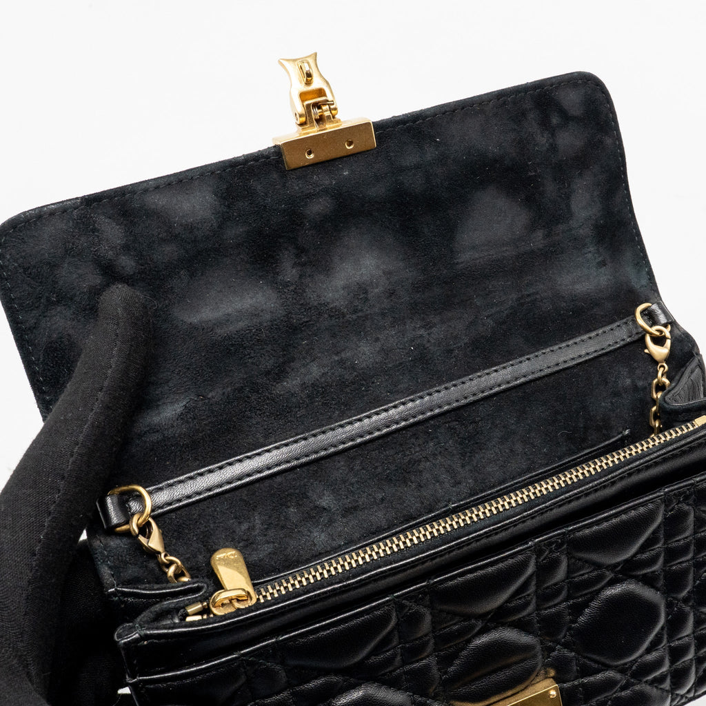 dior-dioraddict-wallet-on-chain-cannage-leather-black-ghw
