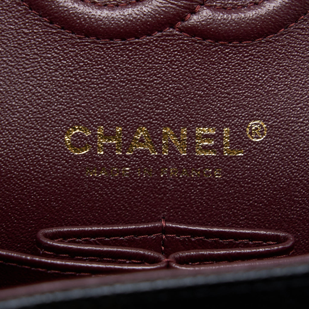chanel-small-classic-flap-bag-caviar-black-ghw-microchip-2