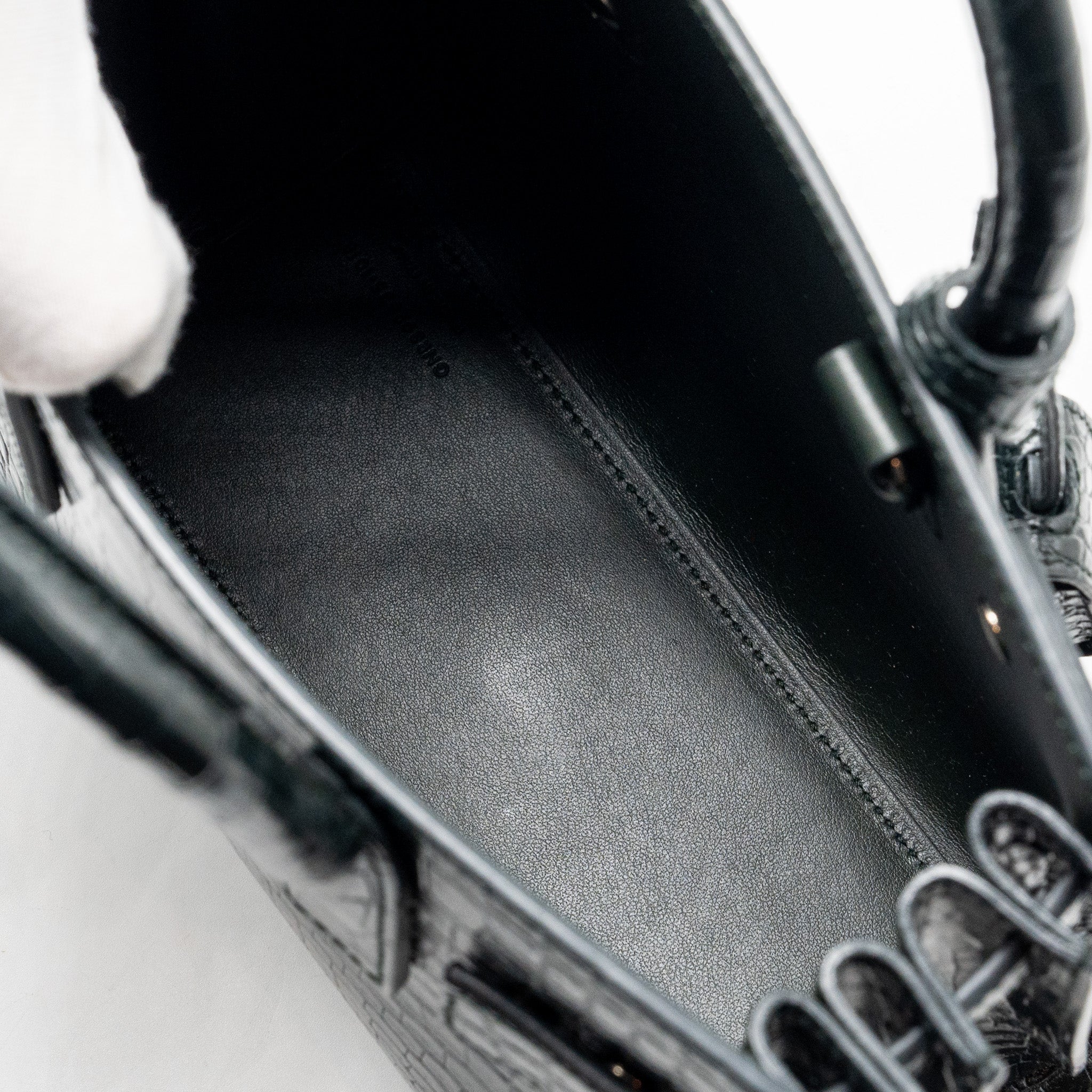 saint-laurent-ysl-sac-de-jour-nano-croc-embossed-calfskin-dark-green-shw