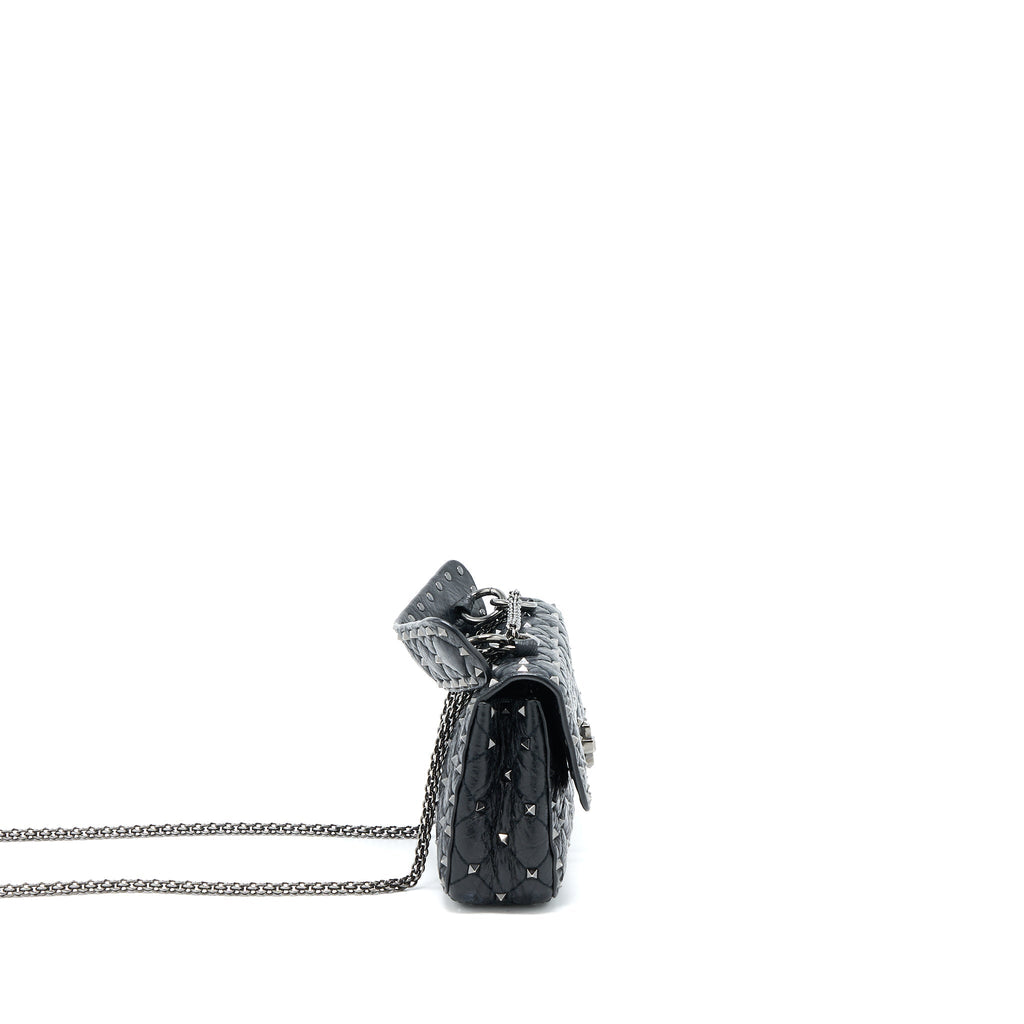 valentino-rockstud-top-handle-flap-bag-with-chain-black-shw