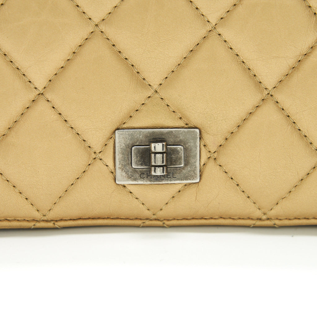 chanel-quilted-2-55-wallet-calfskin-gold-ruthenium-sliver-hardware