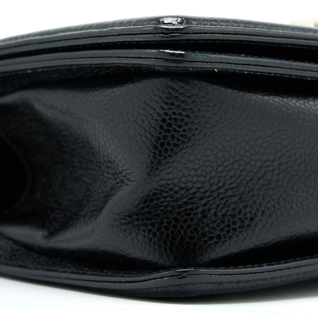 chanel-small-chevron-boy-bag-shiny-grained-calfskin-black-shw