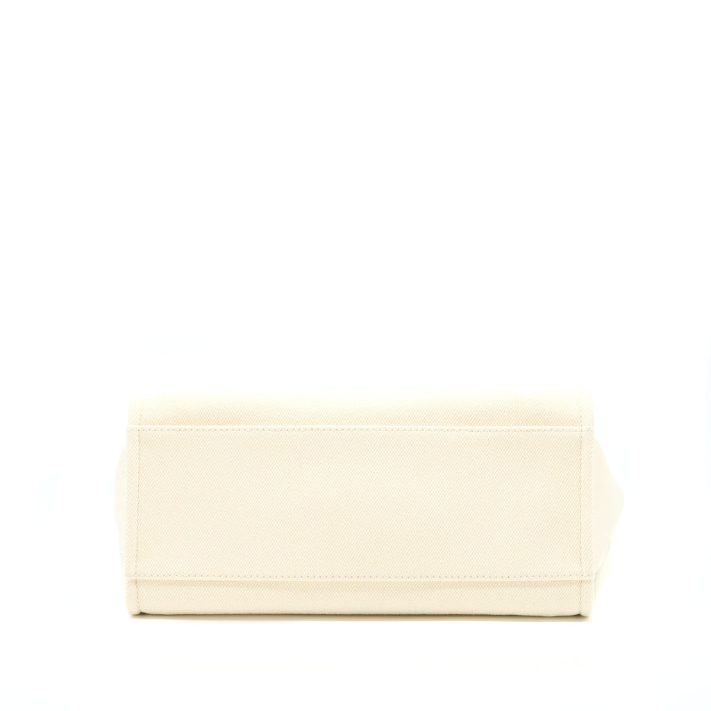 chanel-deauville-pearl-tote-canvas-ghw