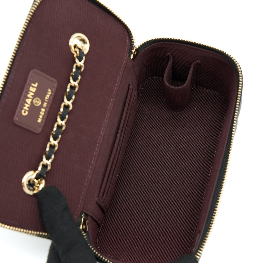 chanel-long-vanity-with-chain-caviar-black-lghw