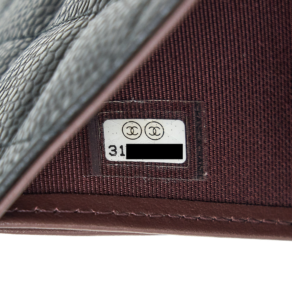 chanel-classic-small-compact-wallet