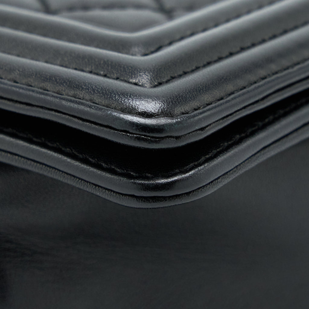 chanel-medium-boy-bag-lambskin-black-ruthenium-enamel-shw