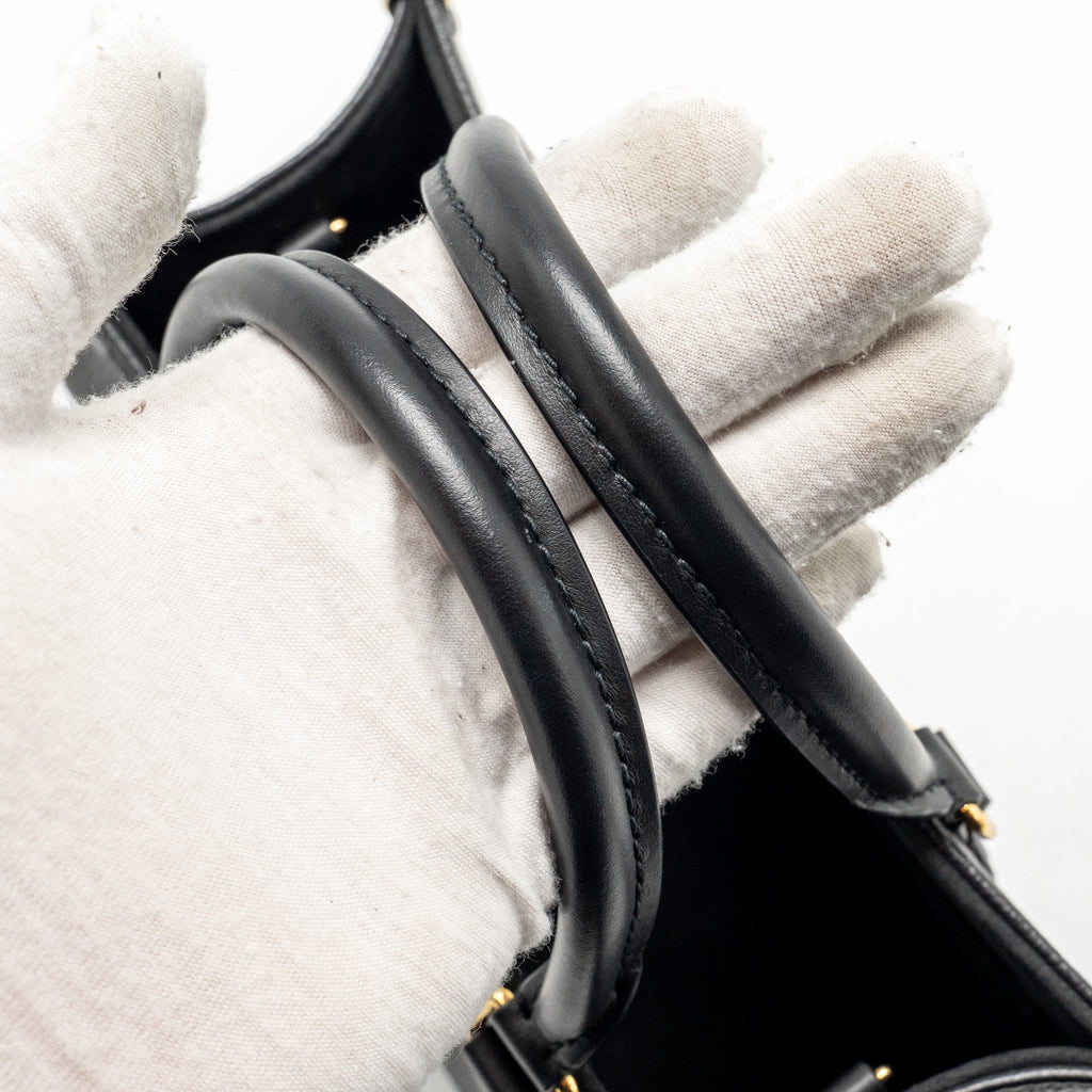 louis-vuitton-onthego-pm-monogram-calfskin-black-ghw