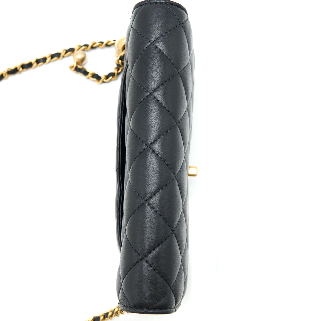 chanel-pearl-crush-wallet-on-chain-lambskin-black-ghw-microchip-5