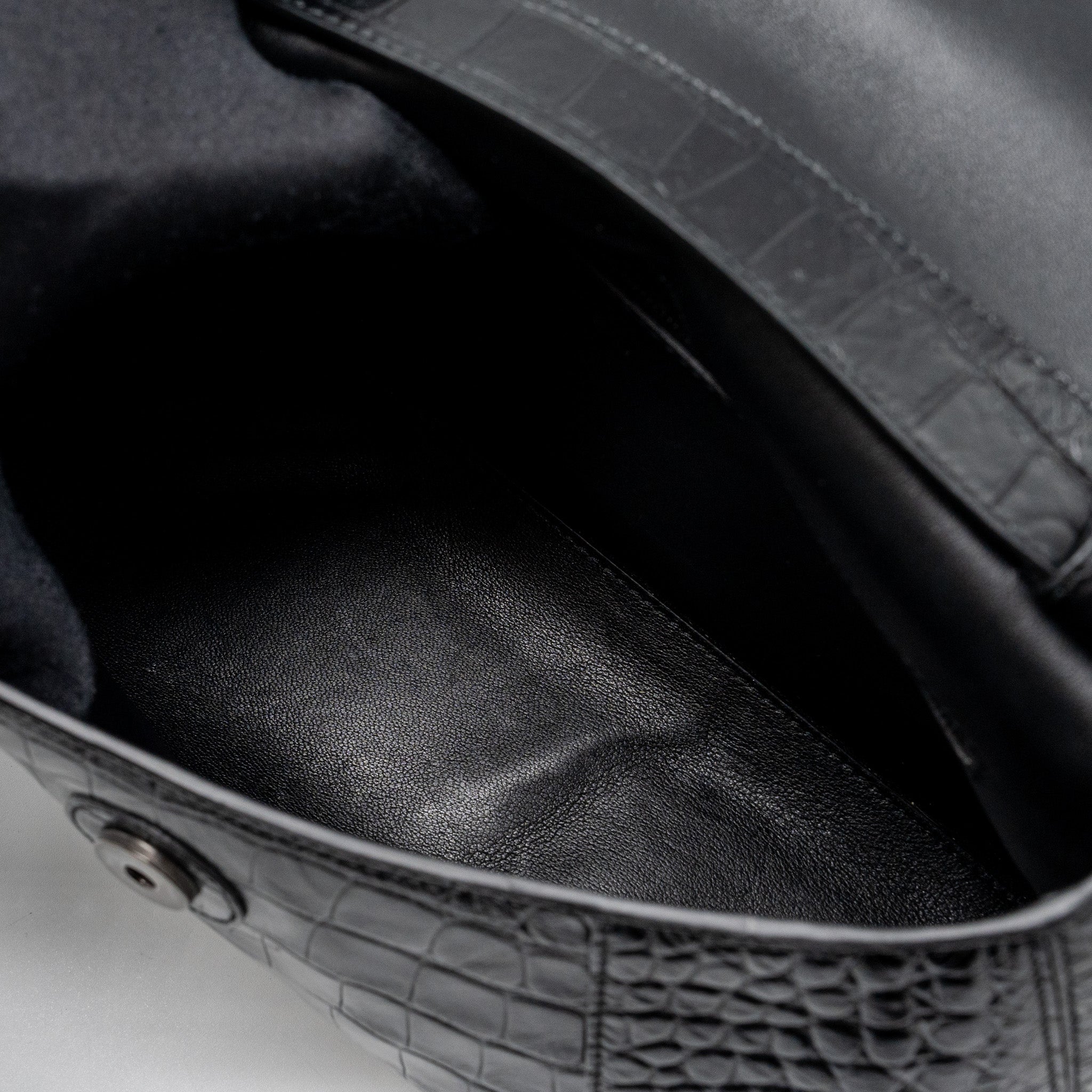 balenciaga-downtown-small-shoudler-bag-crocodile-embossed-black-with-black-hardware
