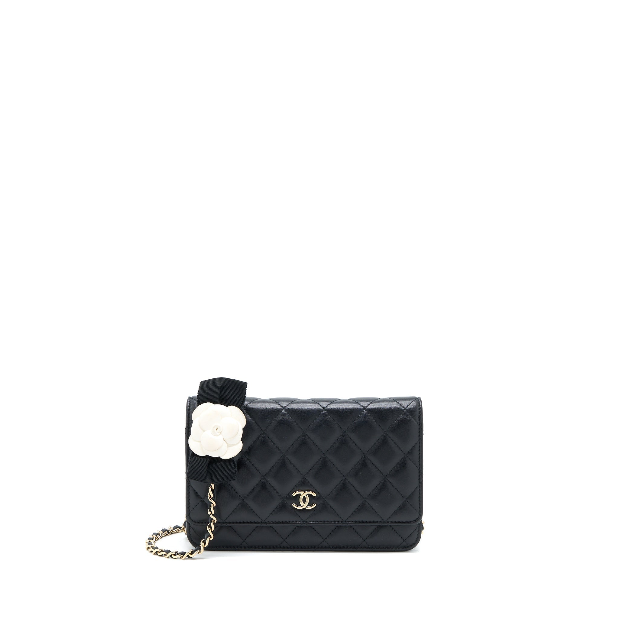 chanel-quilted-wallet-on-chain-with-camellia-chain-lambskin-black-lghw