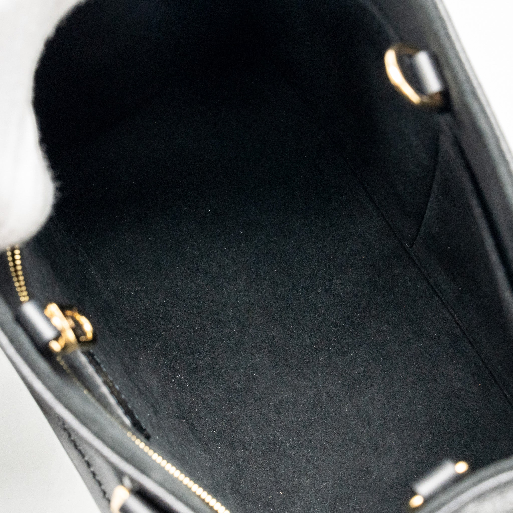 louis-vuitton-onthego-pm-monogram-calfskin-black-ghw