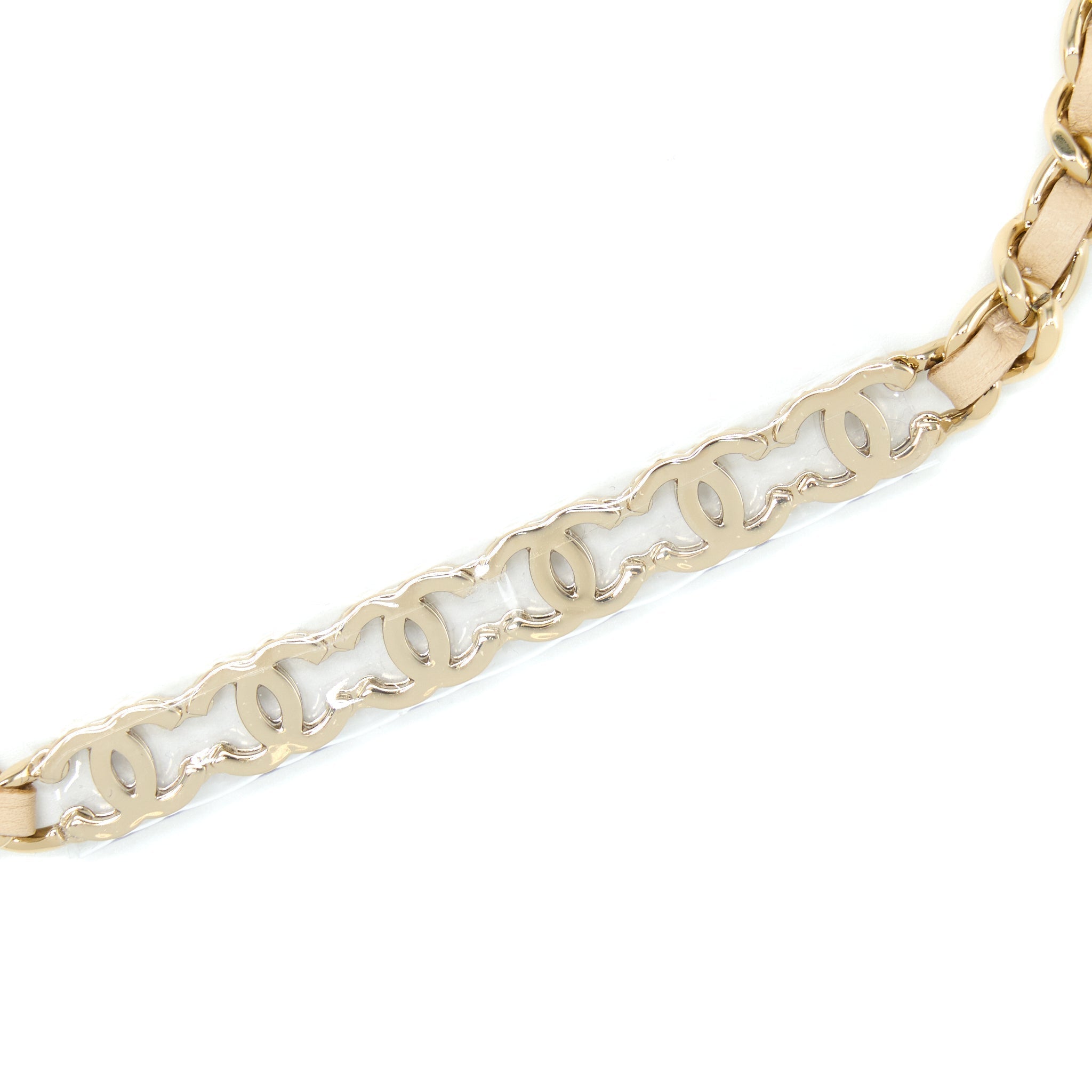chanel-wallet-on-chain-with-detailed-chain-caviar-beige-lghw-microchip