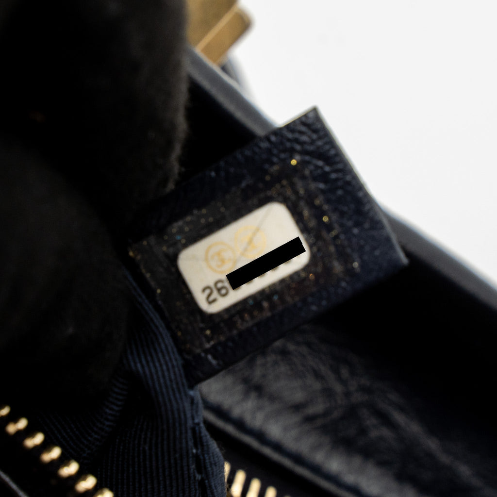 chanel-small-gabrielle-hobo-bag-tweed-calfskin-multicolour-multicolour-hardware
