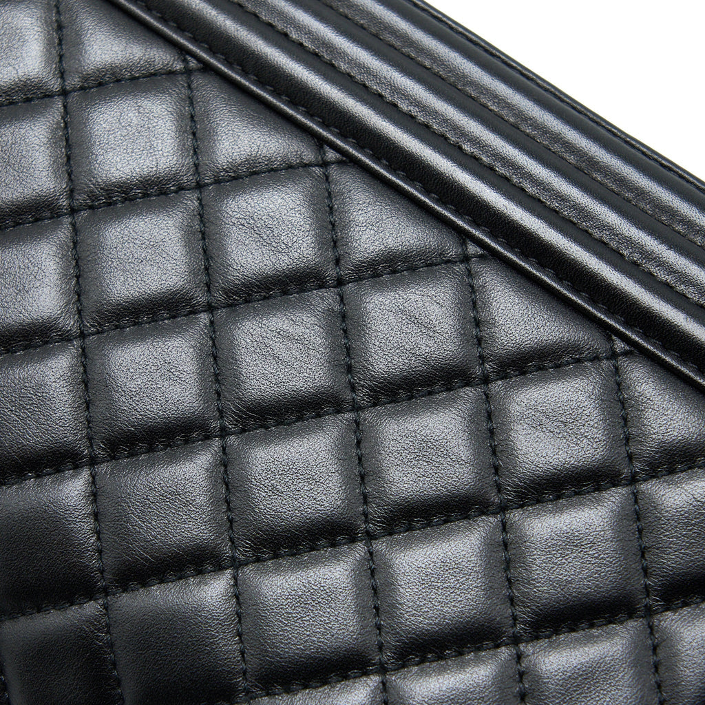 chanel-medium-boy-bag-lambskin-black-ruthenium-enamel-shw