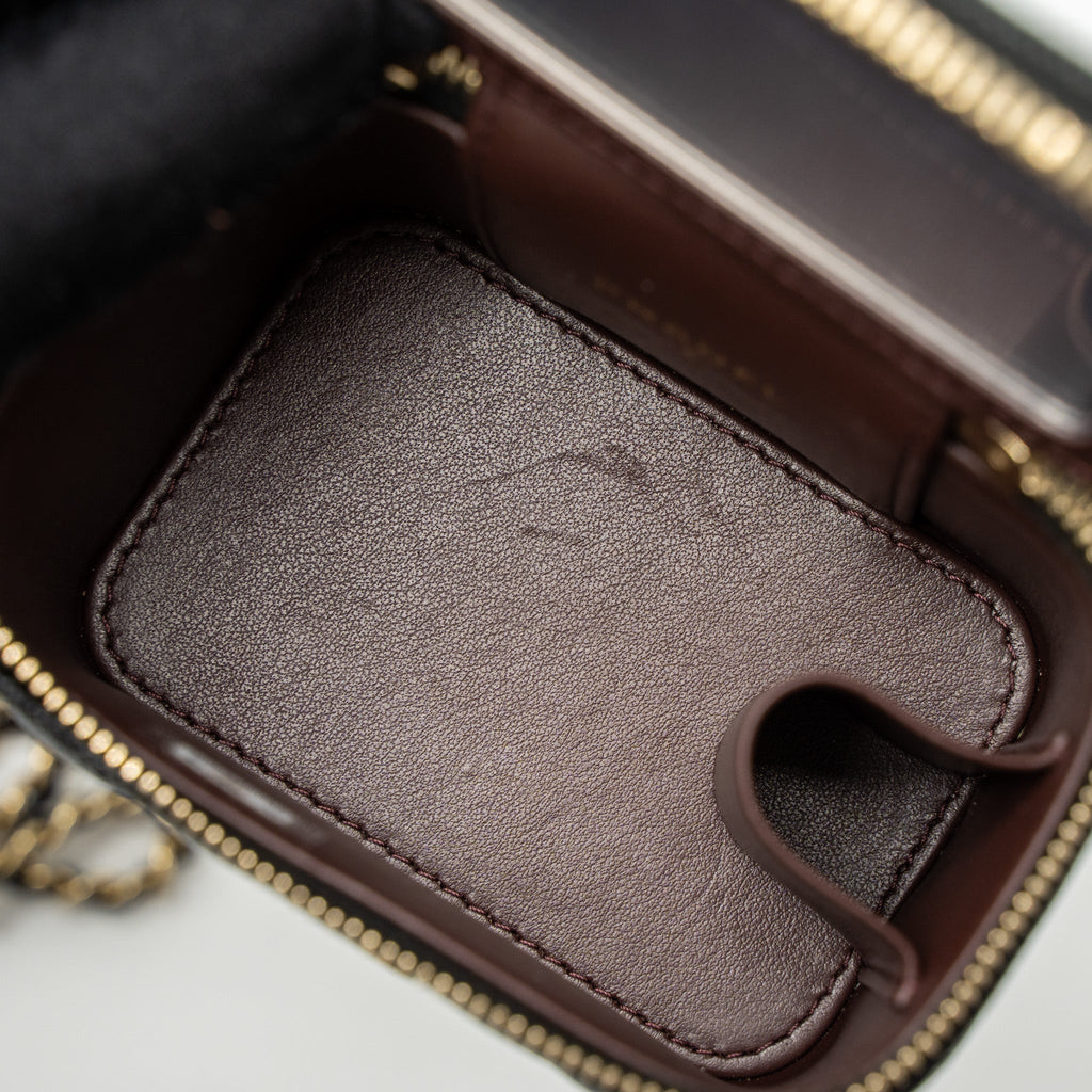 chanel-mini-vanity-with-chain-caviar-black-lghw-microchip-1