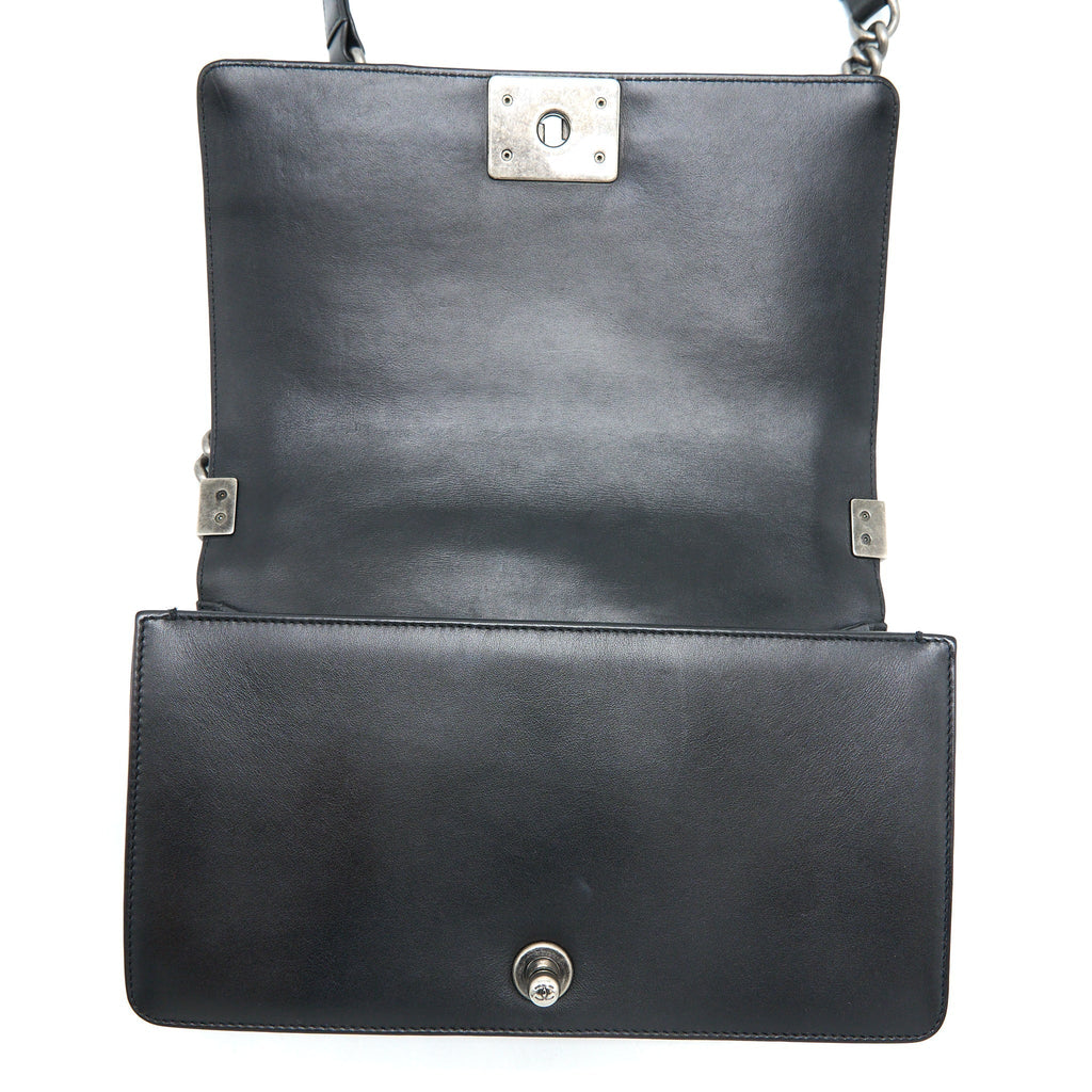 chanel-medium-boy-bag-lambskin-black-ruthenium-enamel-shw