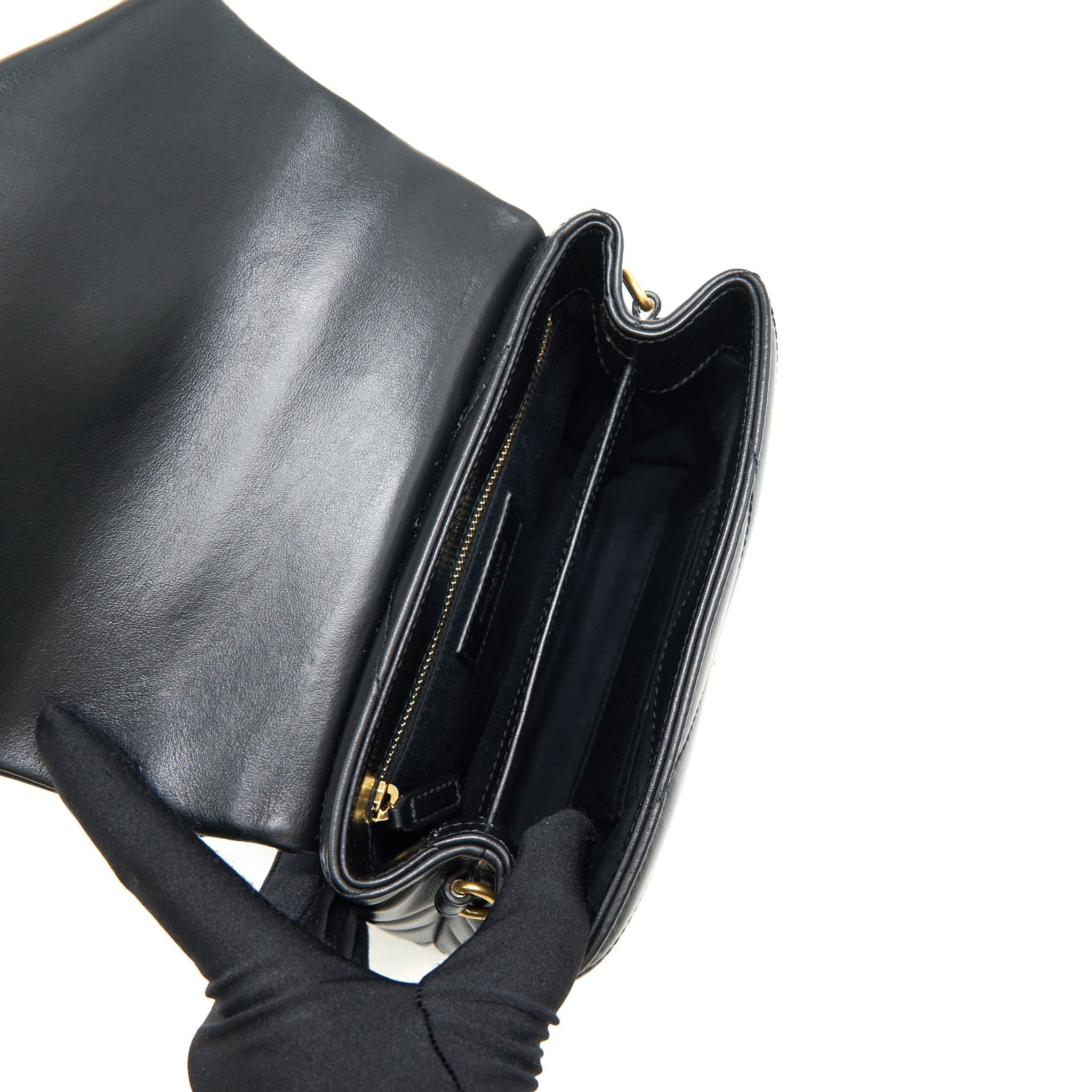saint-laurent-toy-lou-lou-in-black-ghw