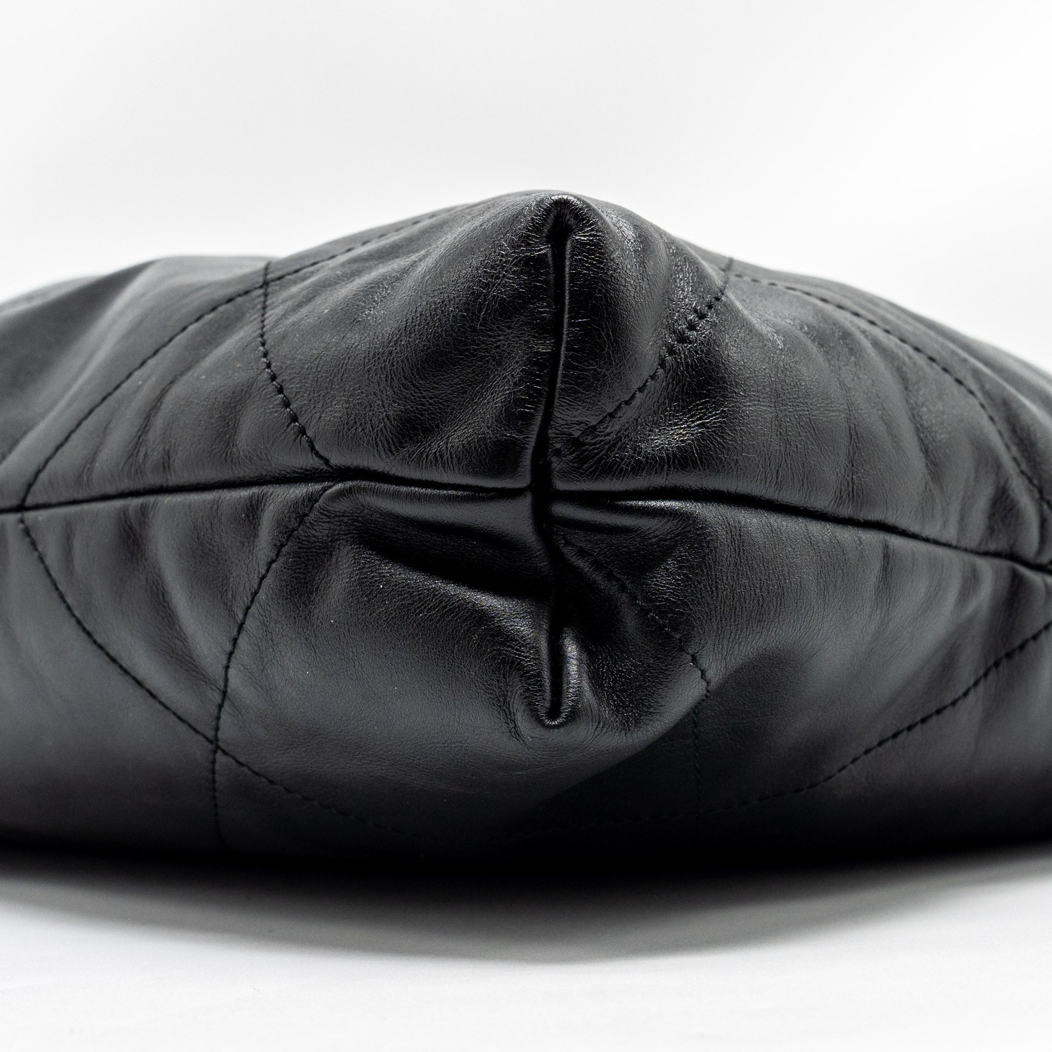 chanel-medium-22-bag-calfskin-black-shw-microchip