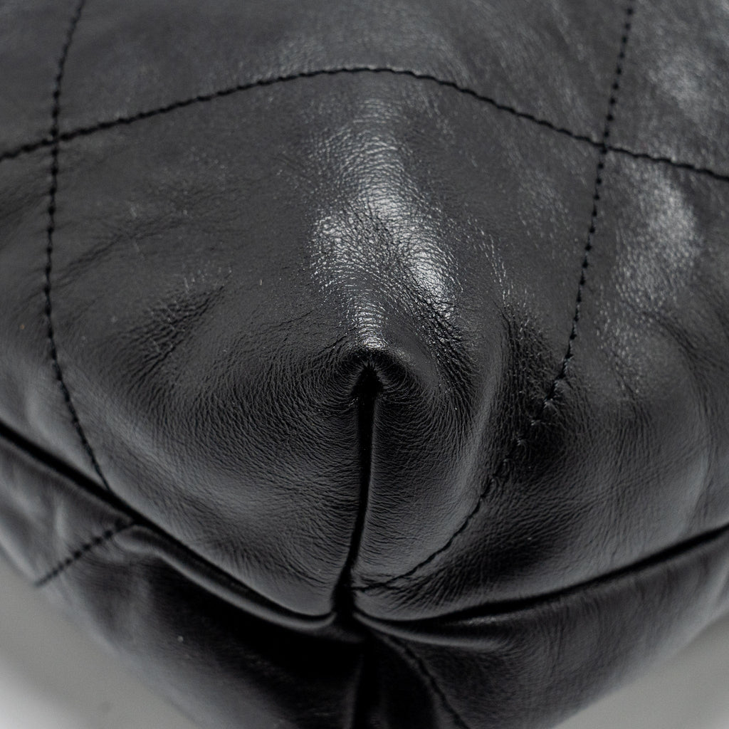 chanel-medium-22-bag-calfskin-black-shw-microchip