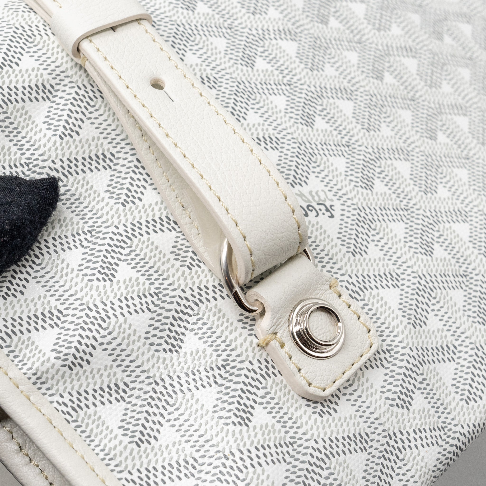 goyard-saint-leger-backpack-goyardine-canvas-white-shw