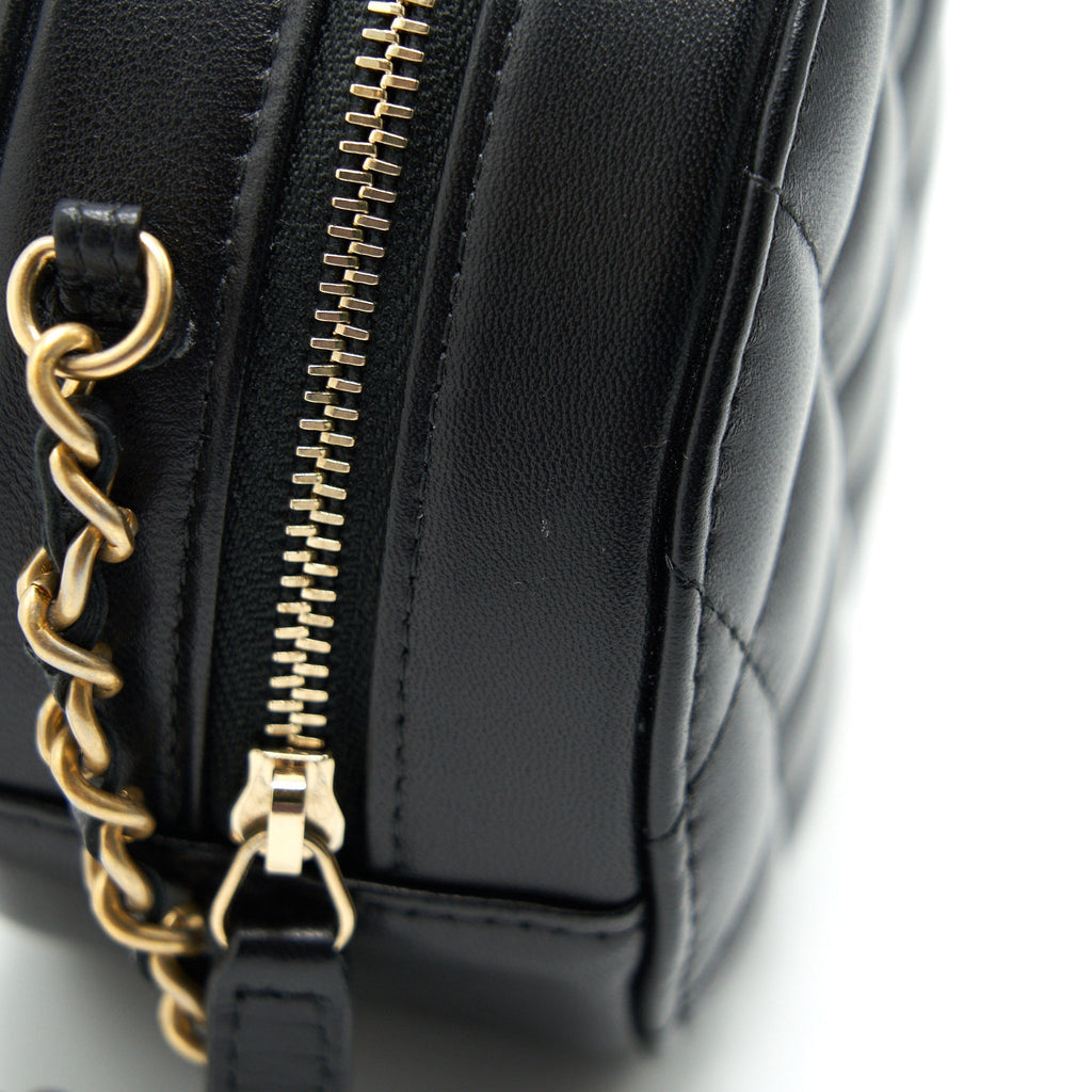chanel-round-clutch-with-chain-black-brushed-ghw