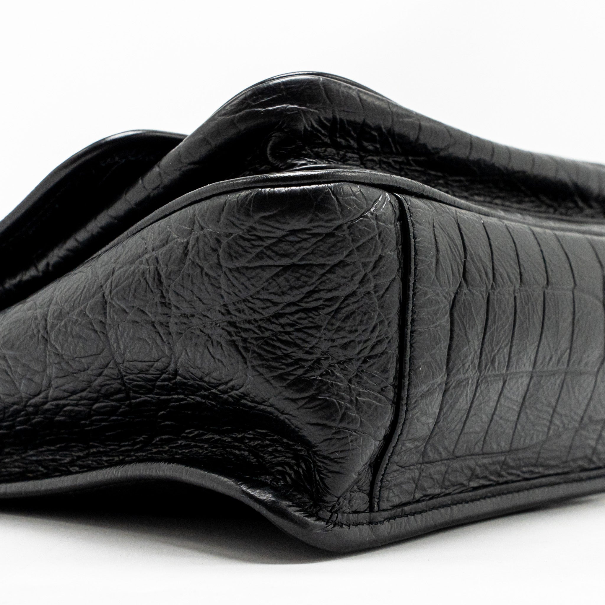 saint-laurent-ysl-medium-niki-bag-crocodile-embossed-black-calfskin-black-hardware