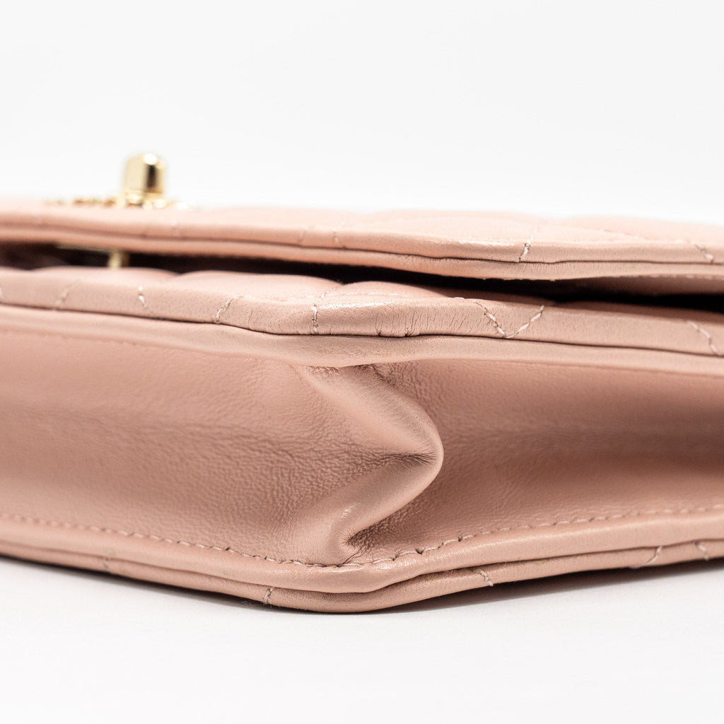 chanel-trendy-cc-quilted-wallet-on-chain-lambskin-light-pink-lghw