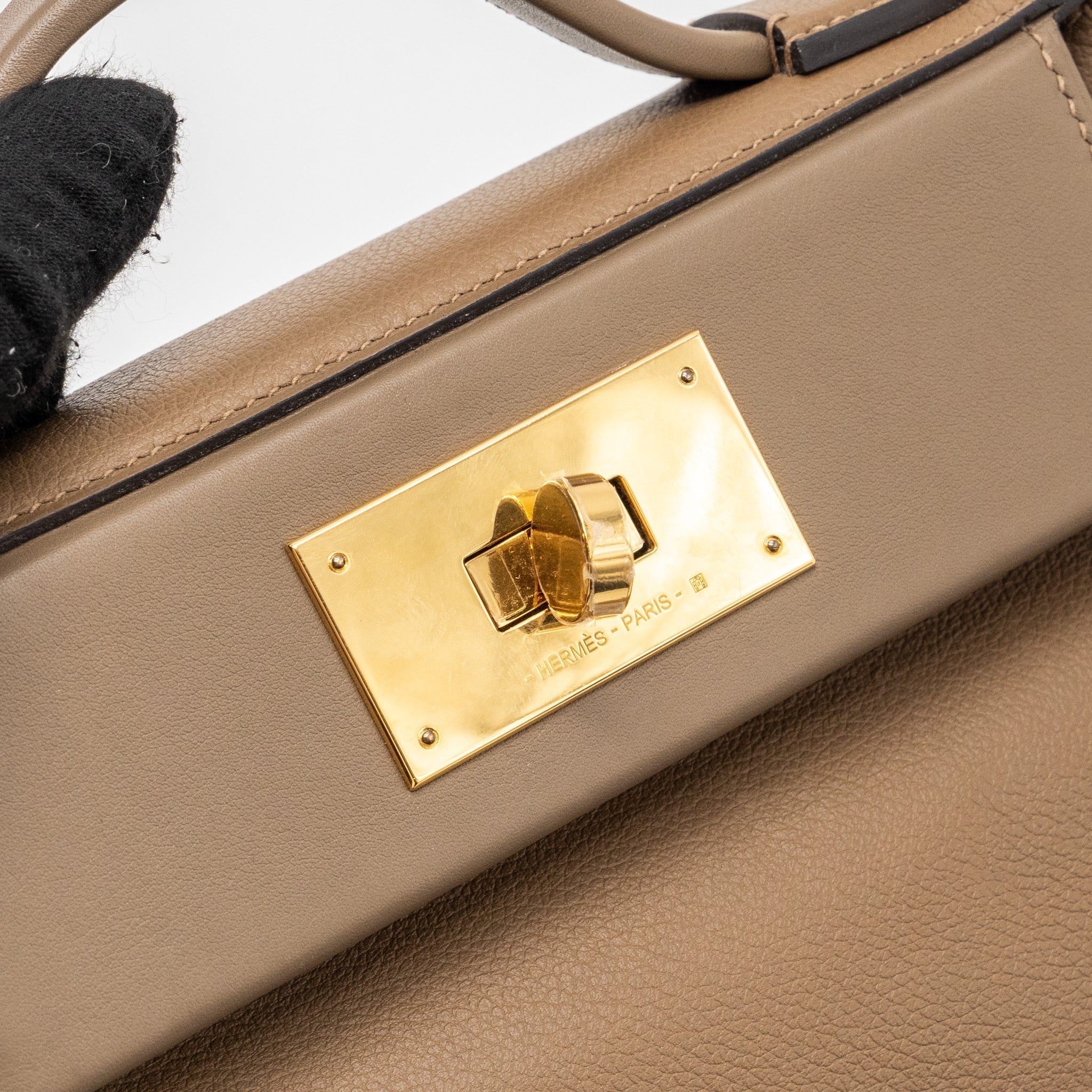 hermes-mini-24-24-2424-21-bag-evercolor-swift-beige-de-weimar-etoupe-ghw-stamp-z