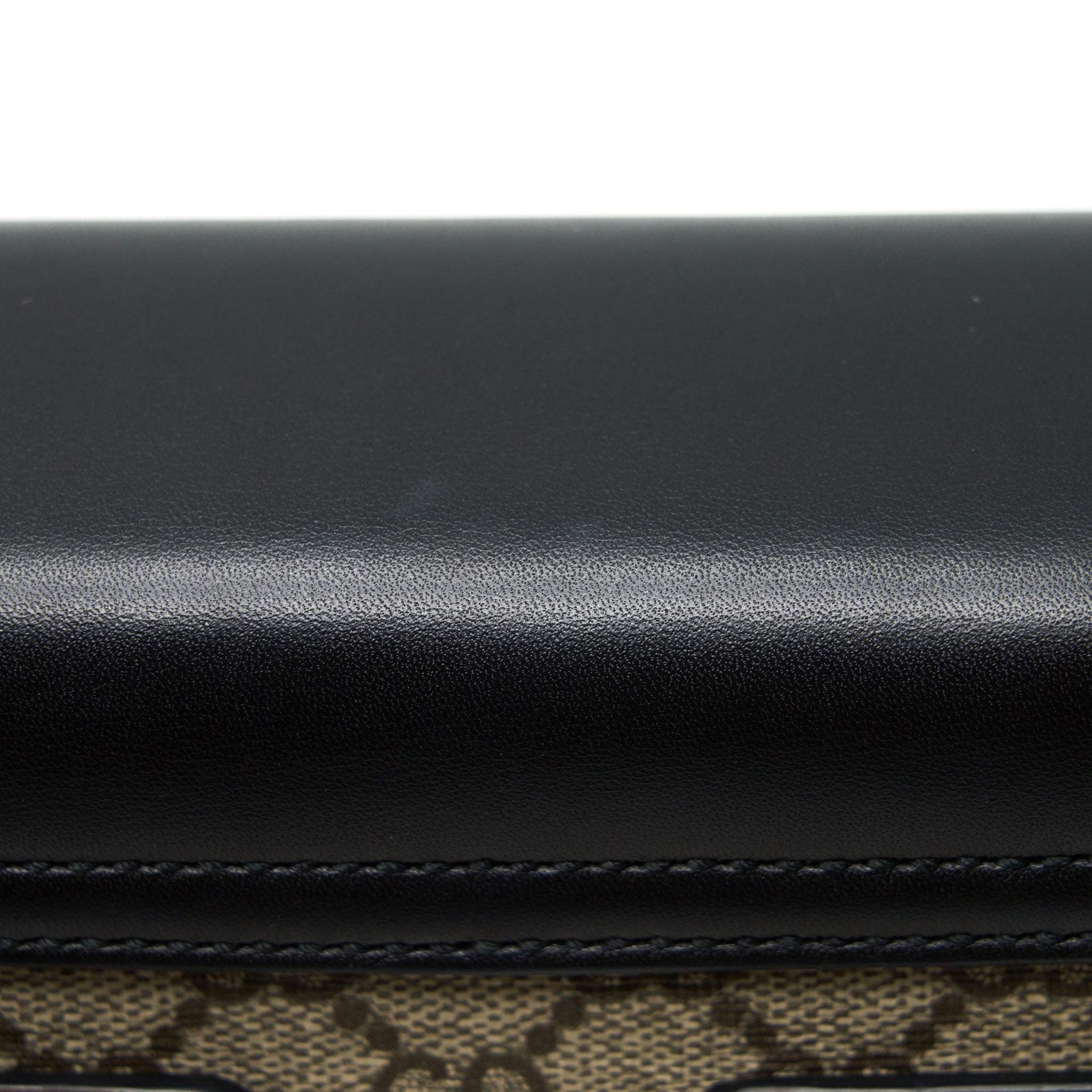 gucci-small-padlock-gg-supreme-canvas-ghw