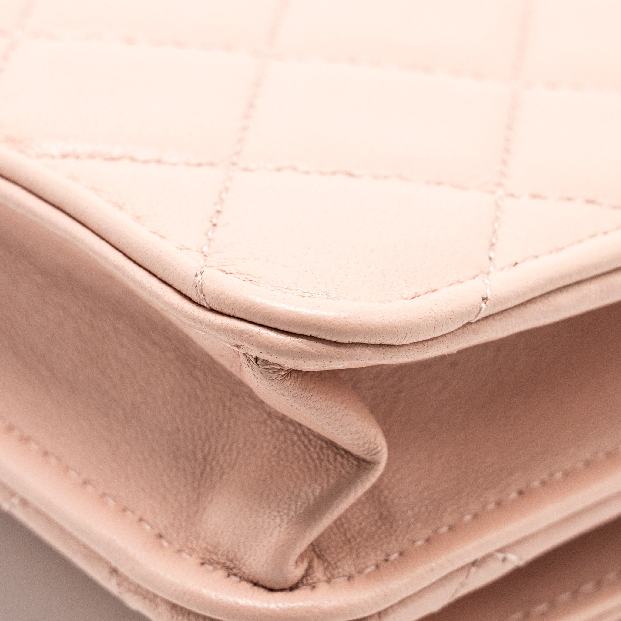 chanel-trendy-cc-quilted-wallet-on-chain-lambskin-light-pink-lghw