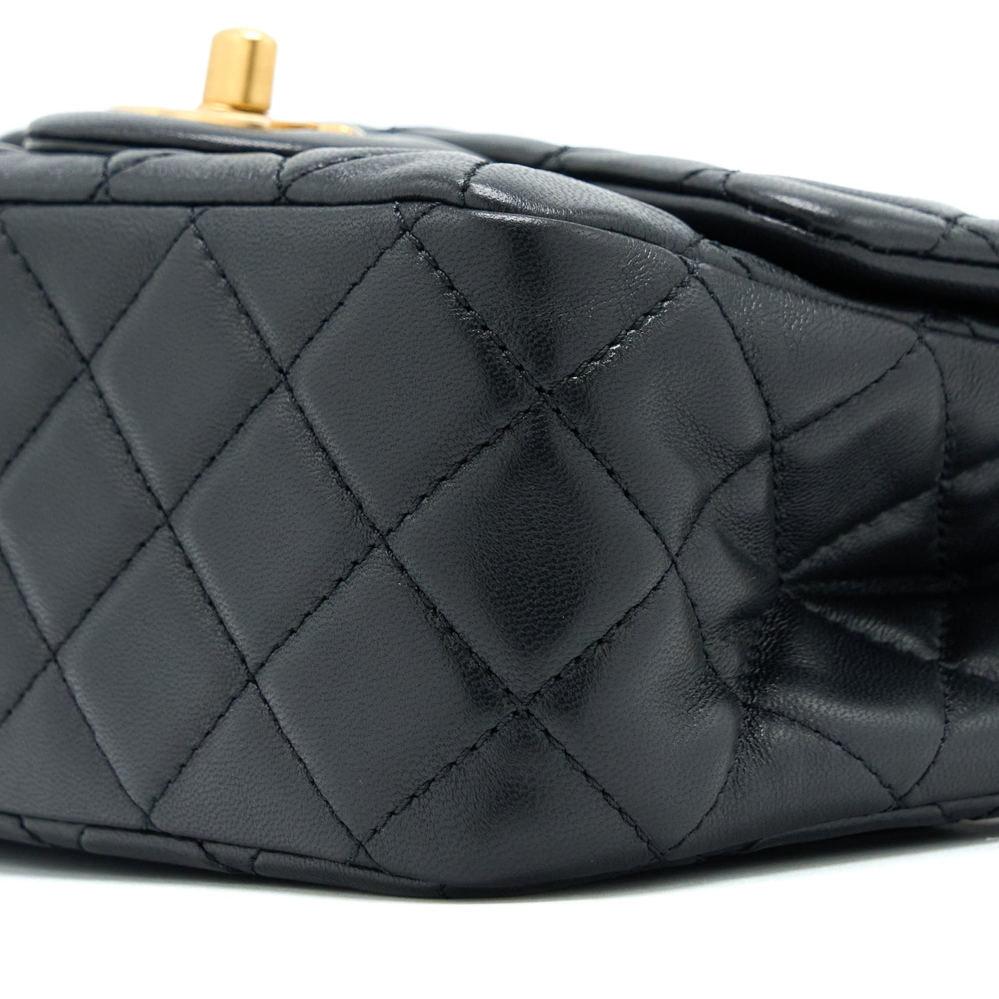 chanel-pearl-crush-mini-square-lambskin-black-brushed-ghw-microchip