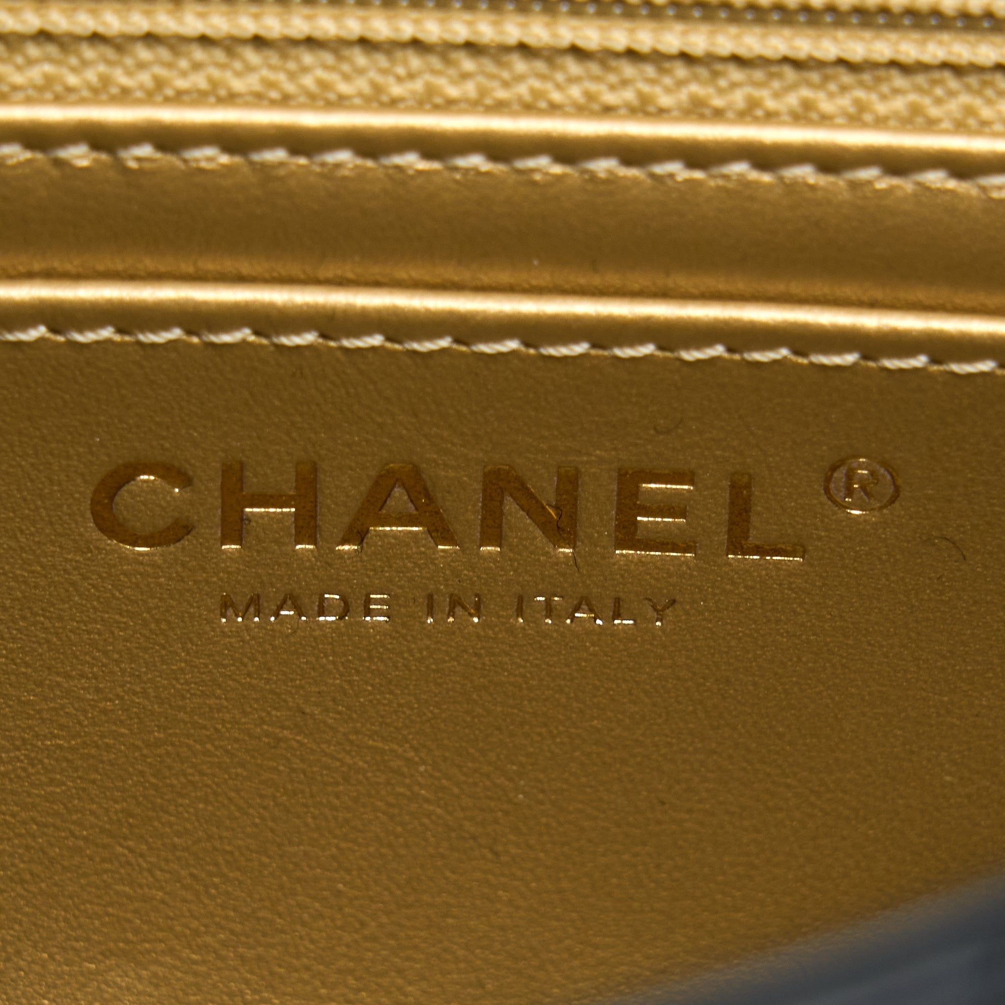chanel-pearl-crush-mini-square-lambskin-black-brushed-ghw-microchip