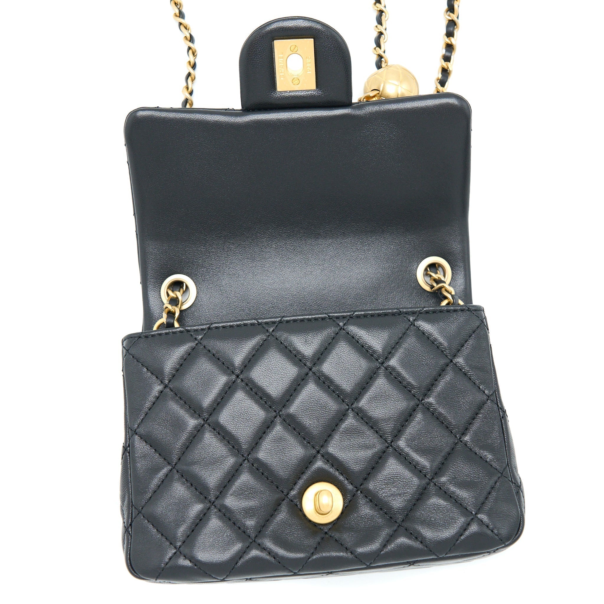 chanel-pearl-crush-mini-square-lambskin-black-brushed-ghw-microchip